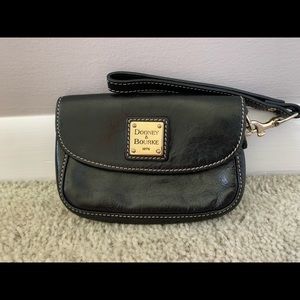 Dooney and Bourke wristlet